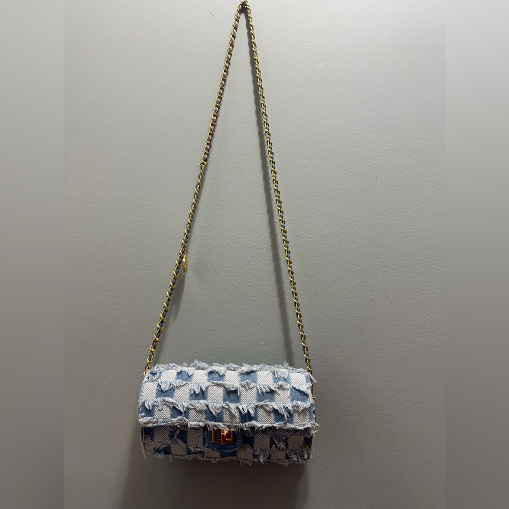 Stylish Denim Shoulder Bag with Gold Chain